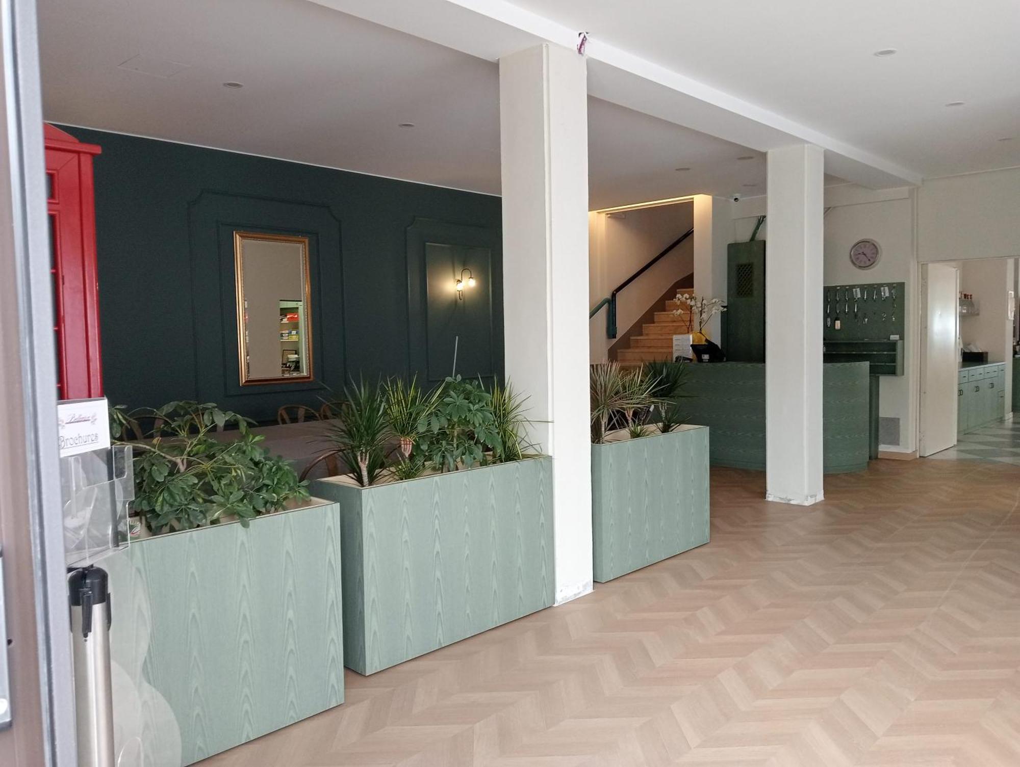 Bellerive Ristorante Albergo Manerba del Garda Bagian luar foto