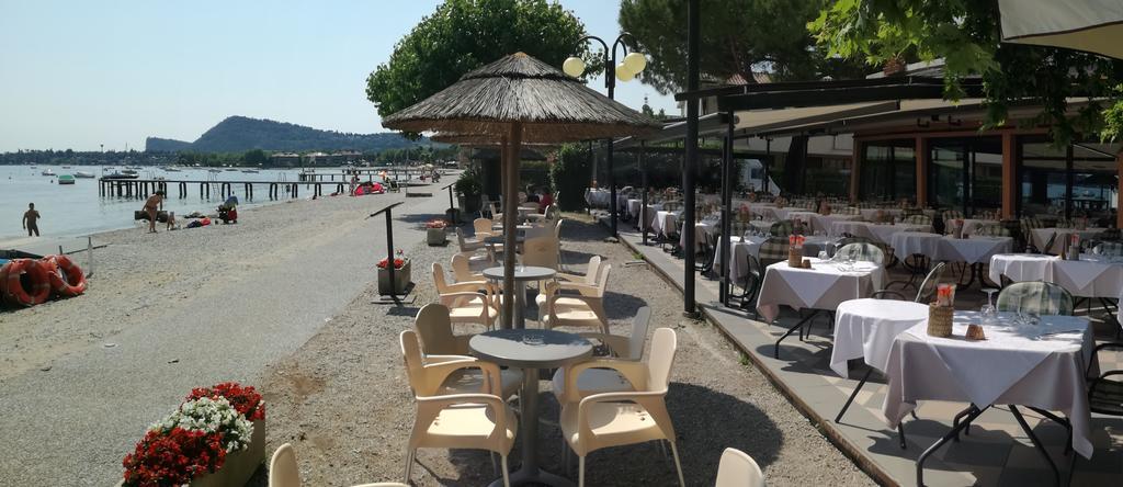 Bellerive Ristorante Albergo Manerba del Garda Bagian luar foto